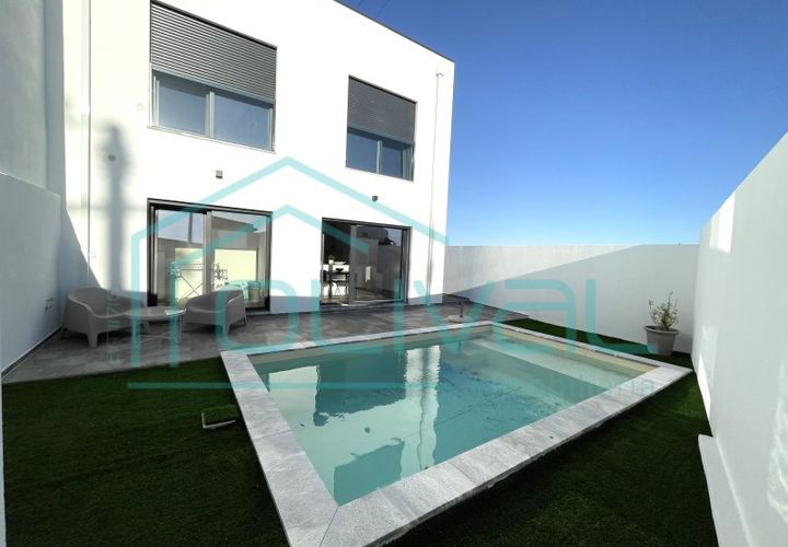 Villa a Samora Correia, Santarem, Samora Correia - € 520.000 | Ref: CAS_2146 - foto 1