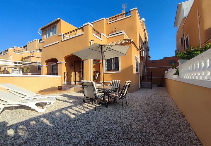 Villa i Los Altos, Alicante, Los Altos - € 215.000 | Ref: R11929 - foto 1