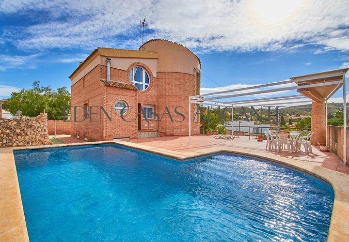 Villa i Busot, Alicante, Busot - € 495.000 | Ref: 01487/8734 - foto 1