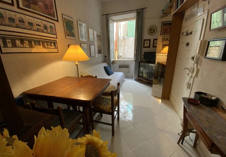 Lejlighed i Menton, Alpes-Maritimes, Menton - € 275.000 | Ref: 4509 - foto 1