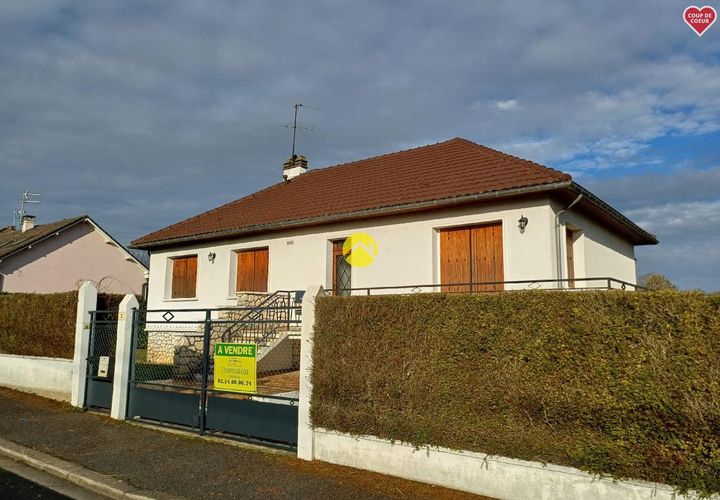 Villa a Sainte-Lizaigne, Indre, Sainte-Lizaigne - € 130.000 | Ref: 80MS111265 - foto 1