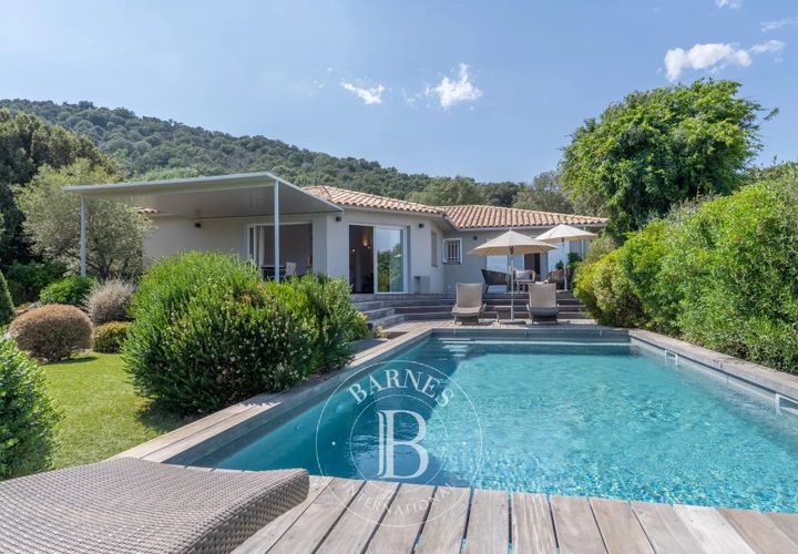 Villa i Porto-Vecchio, Corse-du-Sud, Porto-Vecchio - € 980.000 | Ref: RV2072 - foto 1