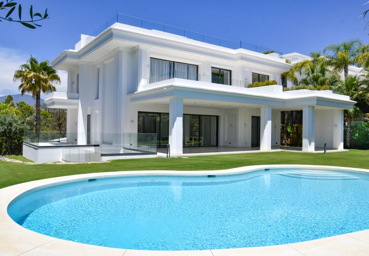 Villa en Marbella, Malaga, Marbella - € 6.400.000 | Ref: MBC0053 - photo 1