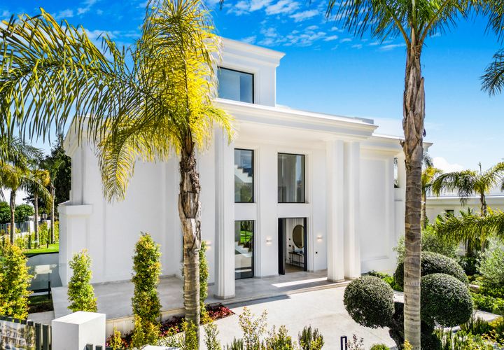 Villa a Marbella, Malaga, Marbella - € 6.400.000 | Ref: 32060 - foto 1