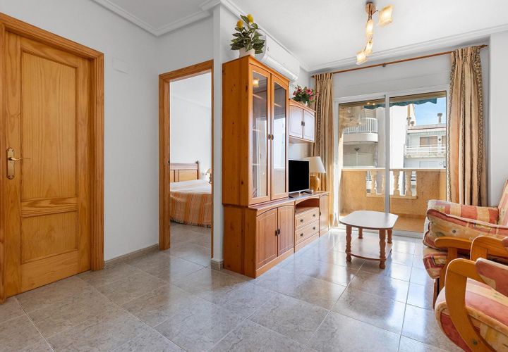 Apartamento en Torrevieja, Alicante, Torrevieja - € 170.000 | Ref: 31121 - photo 1