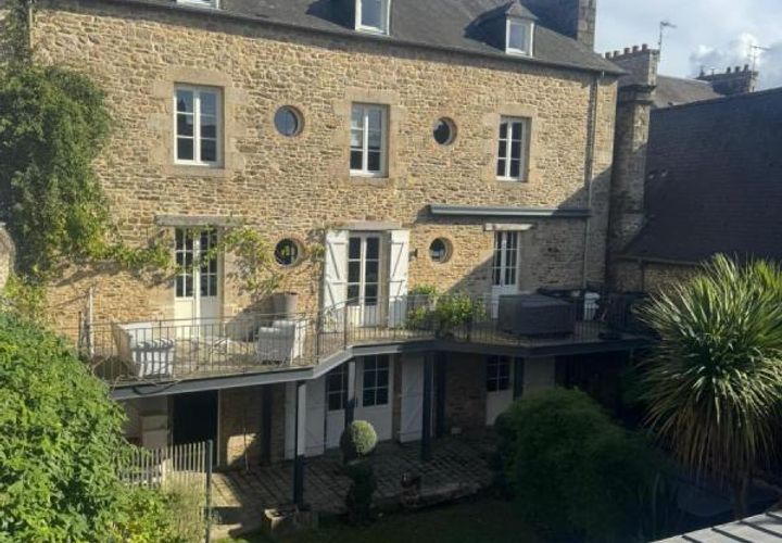 Villa i Dinan, Cotes-d'Armor, Dinan - € 851.980 | Ref: 35104-1765 - foto 1
