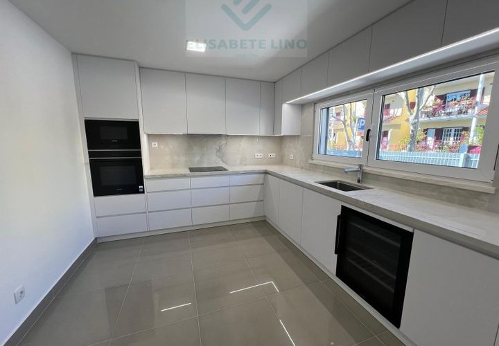 Villa i Cascais, Lisbon, Cascais - € 2.200.000 | Ref: 9314 - foto 1