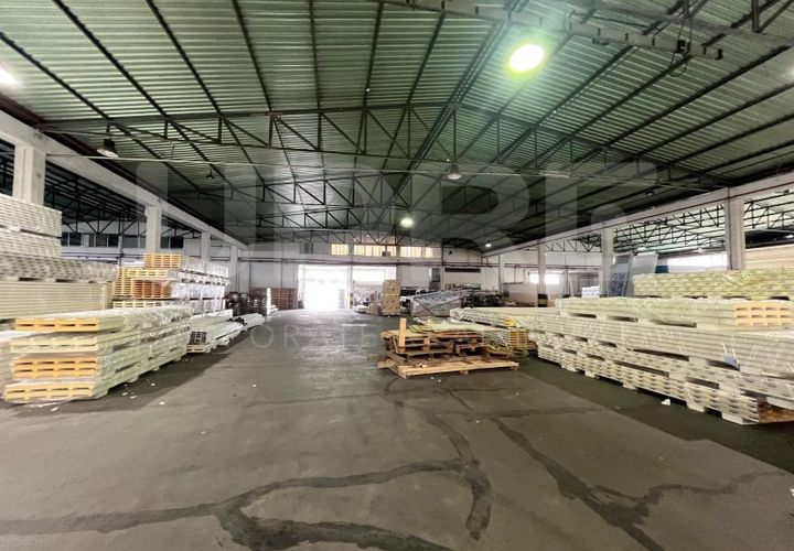 L'establiment comercial a Trofa, Porto, Trofa - € 11.100/mes | Ref: ARM_433 (3) - foto 1