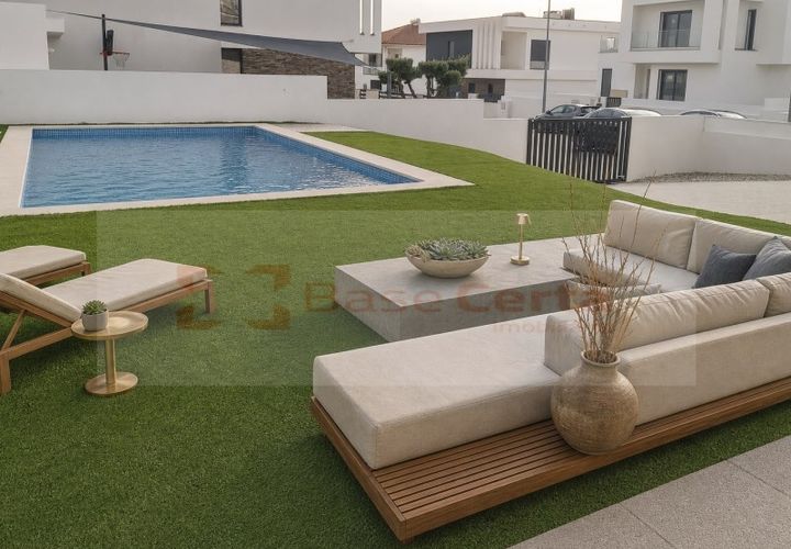 Rekkehus i Corroios, Setubal, Corroios - € 795 000 | Ref: QF M 32218 PM (2) - foto 1