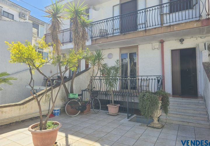 Villa a Adelfia, Bari, Adelfia - € 220.000 | Ref: C299 - foto 1