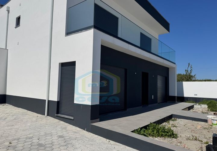 Villa i Santa Barbara, Lisbon, Santa Barbara - € 515.000 | Ref: CAS_246 - foto 1