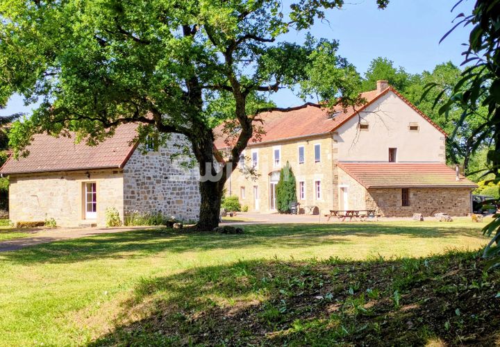 Landejendom i Arnay-le-Duc, Cote-d'Or, Arnay-le-Duc - € 695.000 | Ref: 70614PP - foto 1