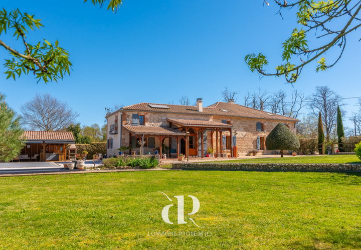 Villa i Merles, Tarn-et-Garonne, Merles - € 635.000 | Ref: LP102316 - foto 1