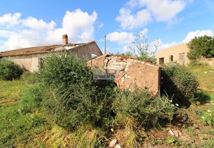 Ruinere i Lagos, Faro, Lagos - € 399.000 | Ref: Q0094 - foto 1