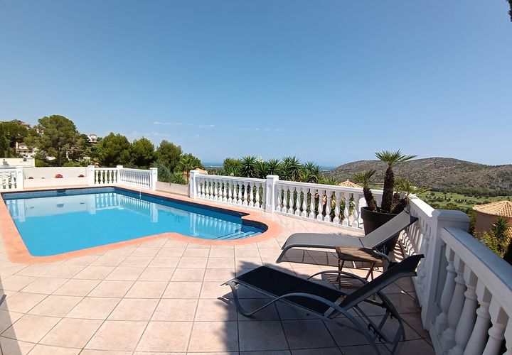 Villa a La Sella, Alicante, La Sella - € 890.000 | Ref: RU 0557 - foto 1