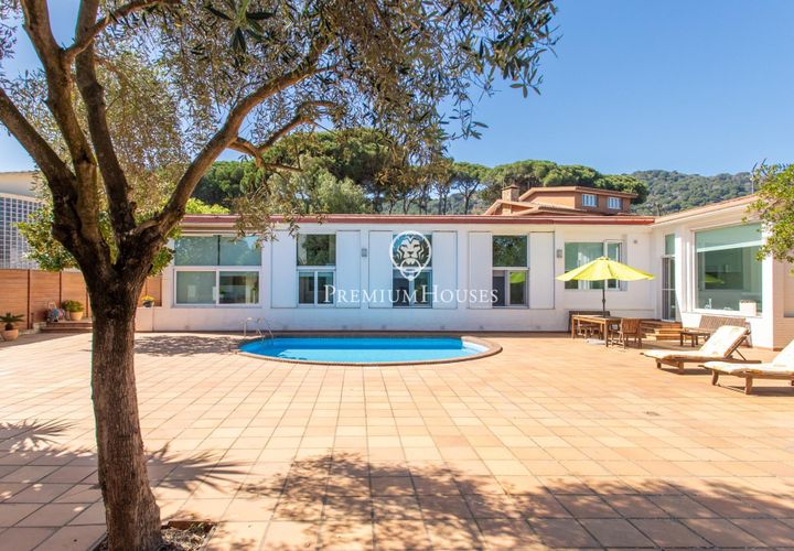 Villa i Argentona, Barcelona, Argentona - € 950.000 | Ref: PH103700/3699 - foto 1