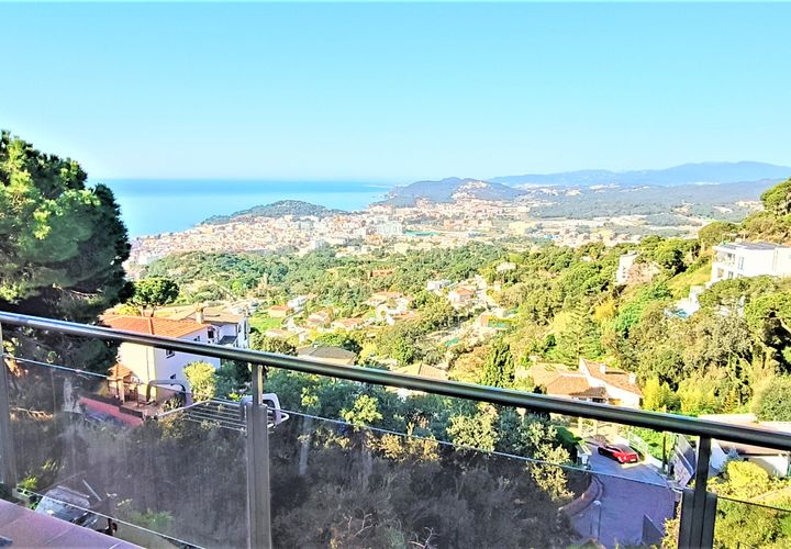 Villa a Lloret De Mar, Gerona, Lloret De Mar - € 425.000 | Ref: VC-4203 - foto 1