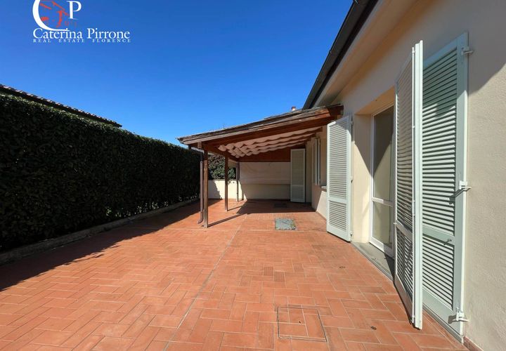 Villa a Florence, Florence, Florence - € 780.000 | Ref: AB16 - foto 1