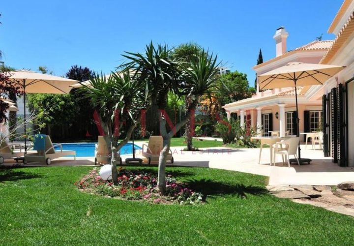 Villa a Cascais, Lisbon, Cascais - € 13.000/mes | Ref: C0804/26 - foto 1