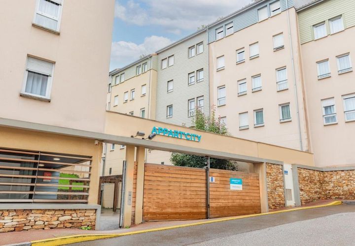 Erhvervsejendom i Limoges, Haute-Vienne, Limoges - € 122.000 | Ref: 200064902BE44CB4 - foto 1