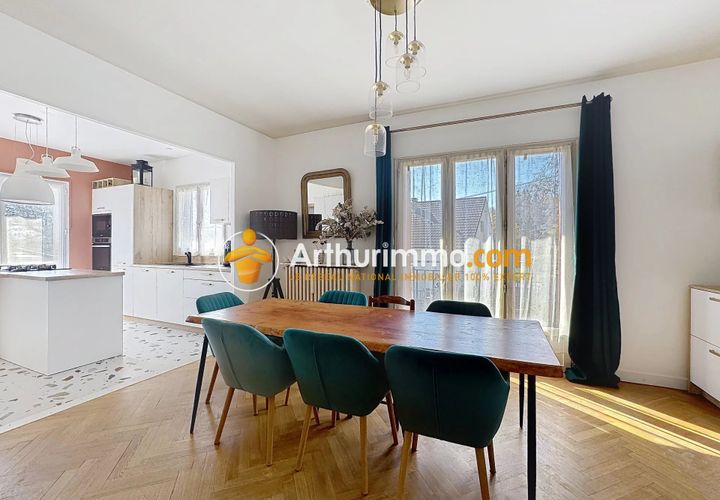 Villa en Bourgoin-Jallieu, Isere, Bourgoin-Jallieu - € 325.000 | Ref: 86901107 - photo 1