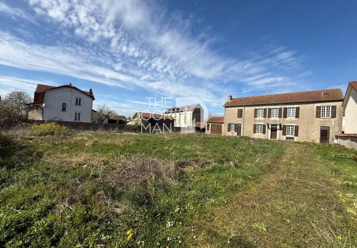 Villa i Chaumont, Haute-Marne, Chaumont - € 149.000 | Ref: 9858 - foto 1