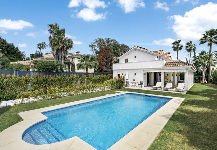Villa en Marbella, Malaga, Marbella - € 2.650.000 | Ref: BLXC-1704 - photo 1