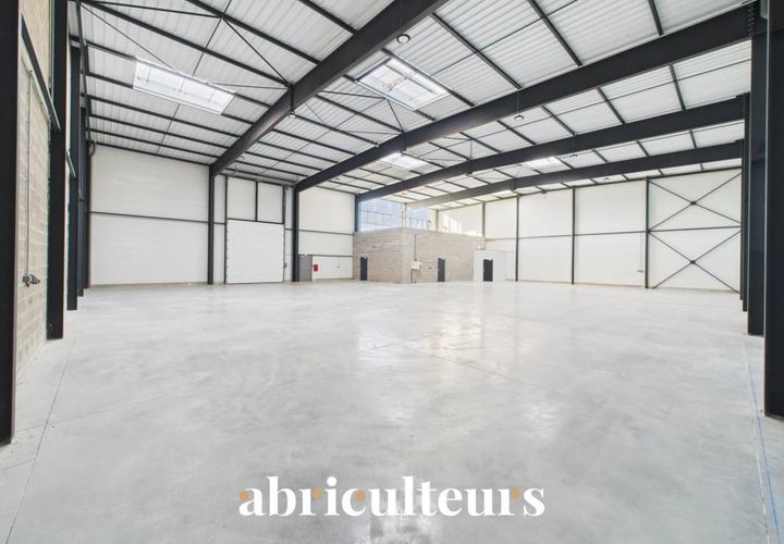 Erhvervsejendom i Chartres, Eure-et-Loir, Chartres - € 1.124.950 | Ref: GDV100475528000_1 - foto 1