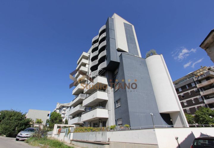 Apartament a Rende, Cosenza, Rende - € 600/mes | Ref: 544 - foto 1