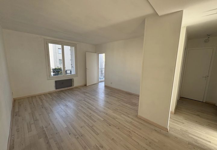 Lejlighed i Nimes, Gard, Nimes - € 169.600 | Ref: 84560918 - foto 1