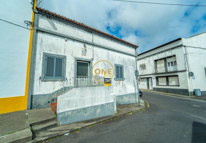 Byhus i Ponta Delgada, Sao Miguel, Ponta Delgada - € 300.000 | Ref: ONE401692-27 - foto 1