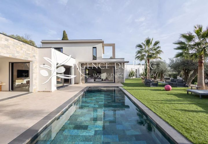 Villa i Opio, Alpes-Maritimes, Opio - € 2.650.000 | Ref: 86816121 - foto 1