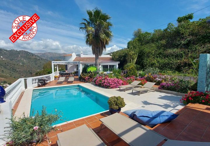 Landejendom i Torrox, Malaga, Torrox - € 599.000 | Ref: 7998 - foto 1