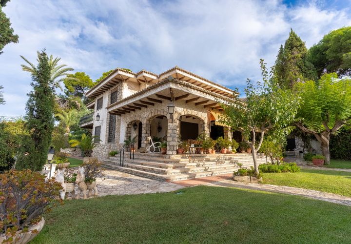 Villa i Alicante, Alicante, Alicante - € 1.600.000 | Ref: MLSC5652612 - foto 1