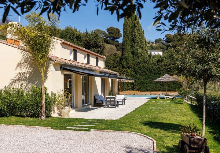 Villa i La Gaude, Alpes-Maritimes, La Gaude - € 1.390.000 | Ref: HH-16121714 - foto 1