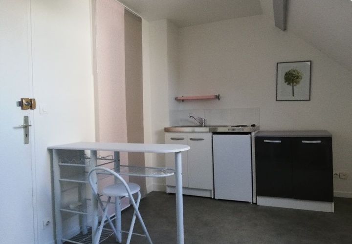Estudi a Amiens, Somme, Amiens - € 495/mes | Ref: 186461 - foto 1
