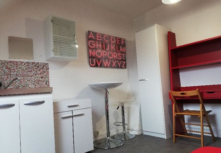 Estudi a Amiens, Somme, Amiens - € 425/mes | Ref: 151247 - foto 1