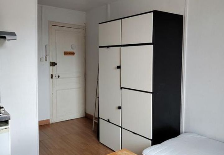 Estudi a Dijon, Cote-d'Or, Dijon - € 420/mes | Ref: 786666 - foto 1