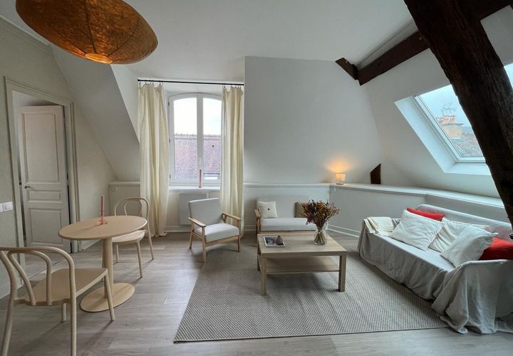 Estudi a Troyes, Aube, Troyes - € 500/mes | Ref: 872781 - foto 1