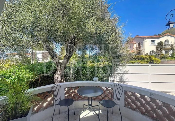 Villa i Antibes, Alpes-Maritimes, Antibes - € 1.180.000 | Ref: 86901457 - foto 1