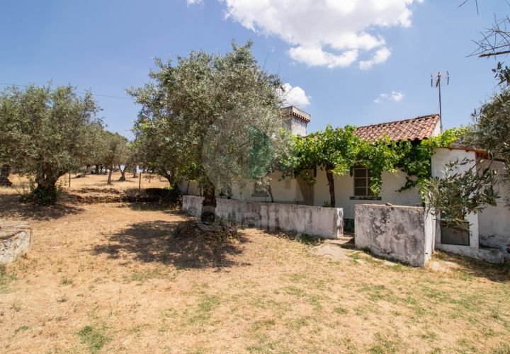Villa a Portalegre, Portalegre, Portalegre - € 150.000 | Ref: QRACG2413 - foto 1