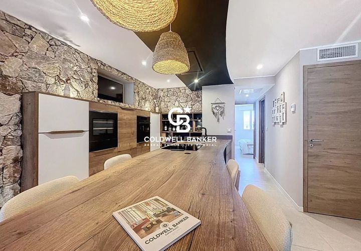 Lejlighed i Saint-Raphaël, Var, Saint-Raphaël - € 577.000 | Ref: 86901928 - foto 1