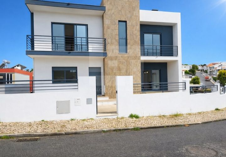 Villa i Laranjeiro, Setubal, Laranjeiro - € 695.000 | Ref: MOR_10615 - foto 1