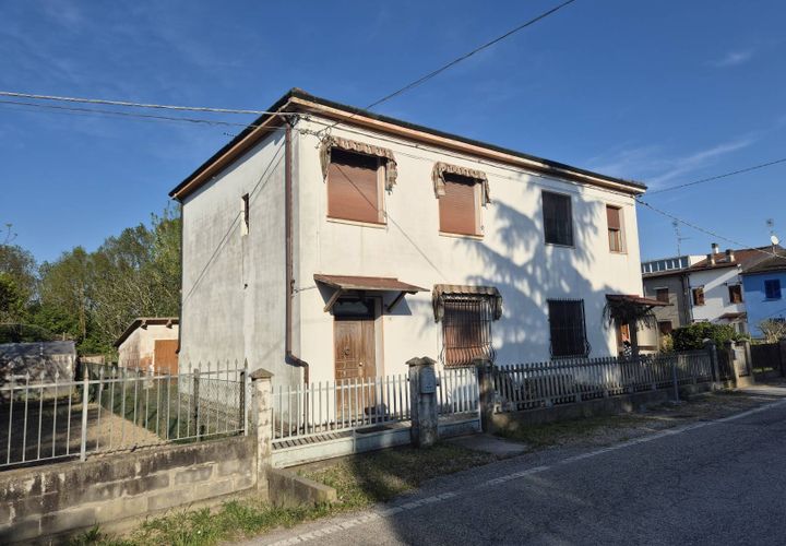 Villa i Ferrara, Ferrara, Ferrara - € 63.000 | Ref: 1121 - foto 1