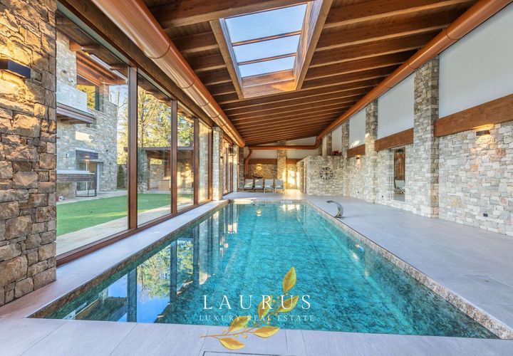 Villa i Monza, Monza and Brianza, Monza - € 2.800.000 | Ref: LA-6932-1039199 - foto 1