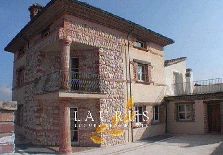 Landejendom i Molise, Campobasso, Molise - € 1.150.000 | Ref: LA-6031-1039584 - foto 1