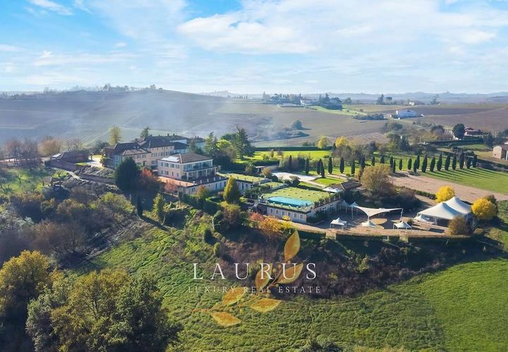 Villa i Alessandria, Alessandria, Alessandria - € 6.500.000 | Ref: LA-3661-1041993 - foto 1