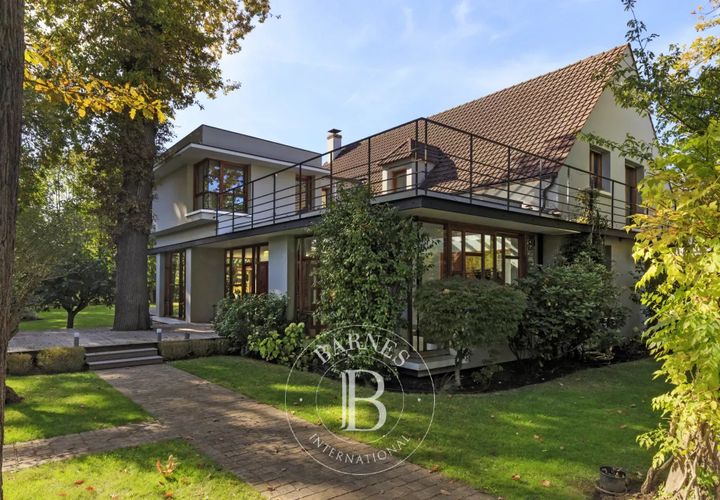Villa a Vaucresson, Hauts-de-Seine, Vaucresson - € 1.950.000 | Ref: 86356700 - foto 1