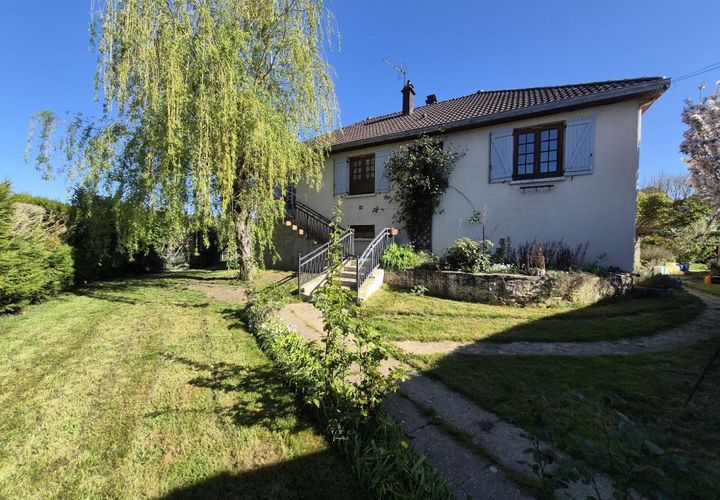 Villa a Garennes-sur-Eure, Eure, Garennes-sur-Eure - € 230.000 | Ref: 3011443723 - foto 1