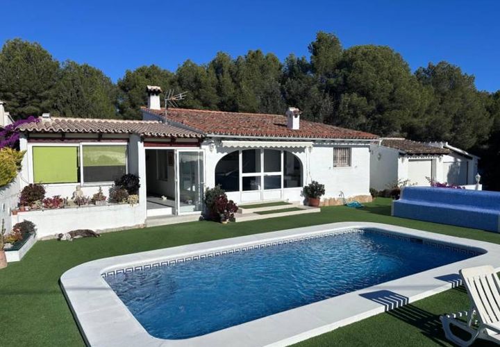 Villa i Moraira, Alicante, Moraira - € 850.000 | Ref: 40-23803-46-55 - foto 1
